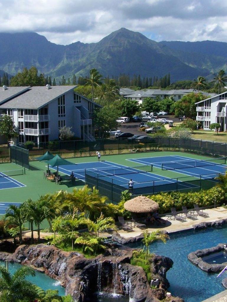 The Cliffs at Princeville - Amenities